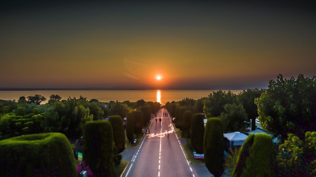 Camping Lido Lazise Exterior photo